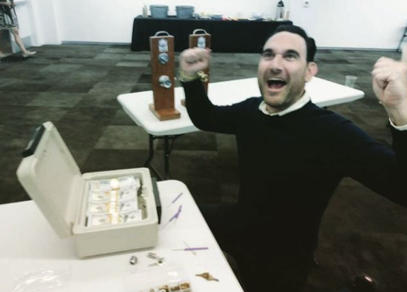 Hands-On Lock-picking Experiences for Focus and Collaboration