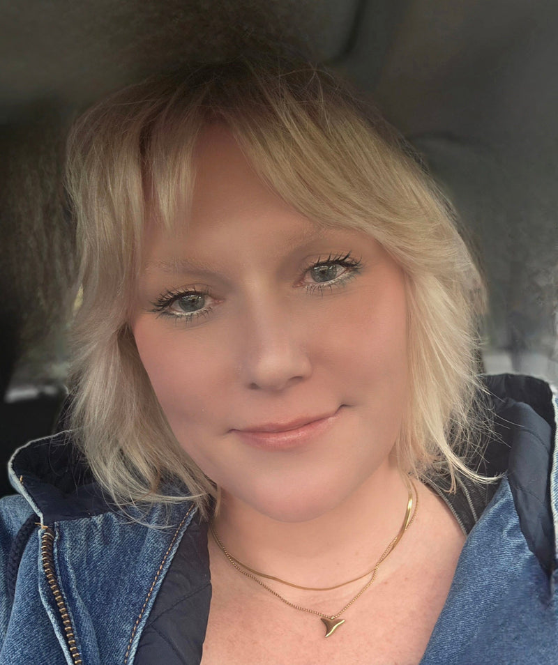 Elana H.