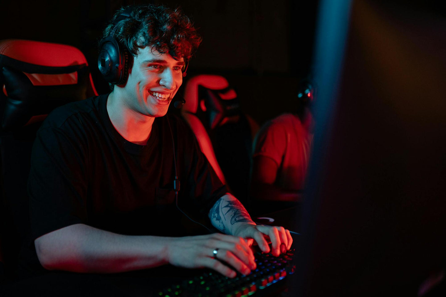 Battle & Bevs: The Fortnite Gamer Experience