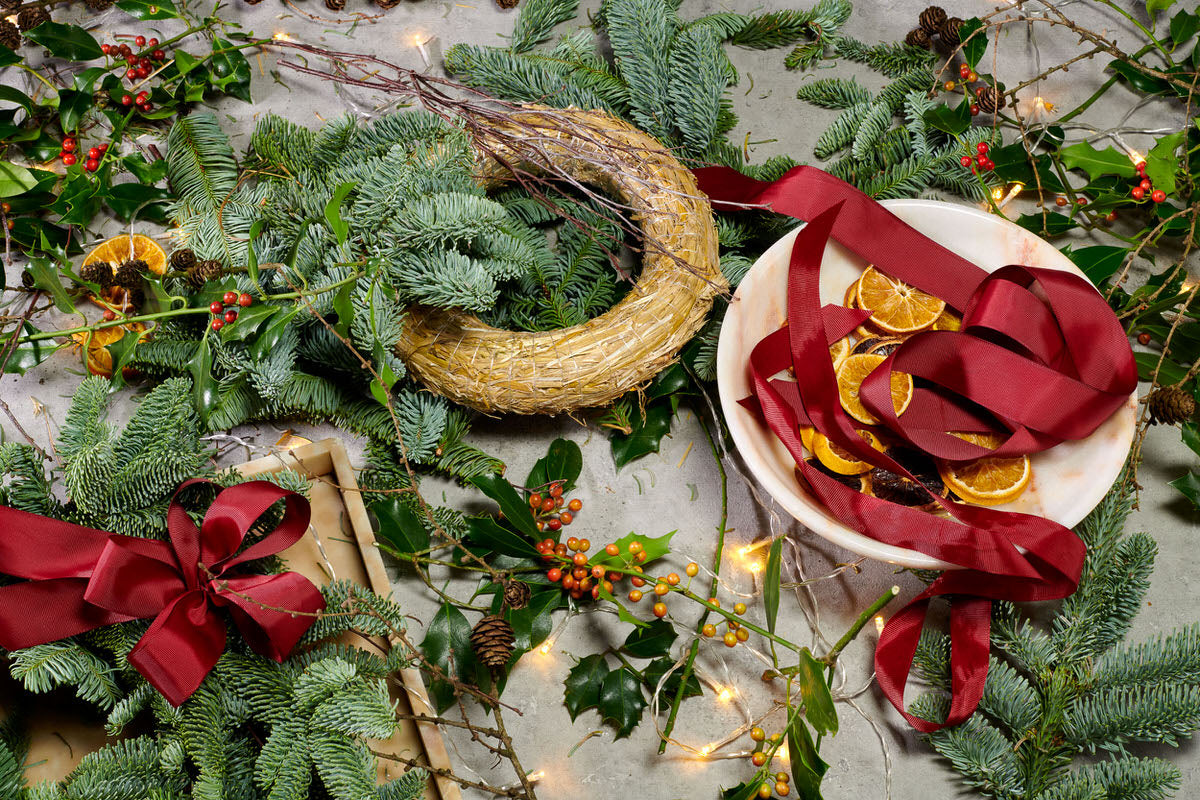 Your Comprehensive Guide to Hosting a Wreath-Making Workshop